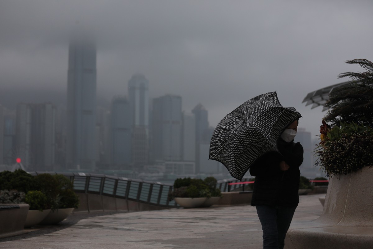 Chilly weather and scattered showers are expected as a cold front sweeps across the coast of Guangdong. Photo: Xiaomei Chen