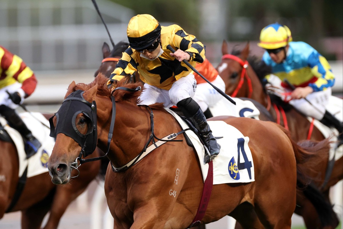 Flying Ace salutes under Matthew Poon. Photo: HKJC