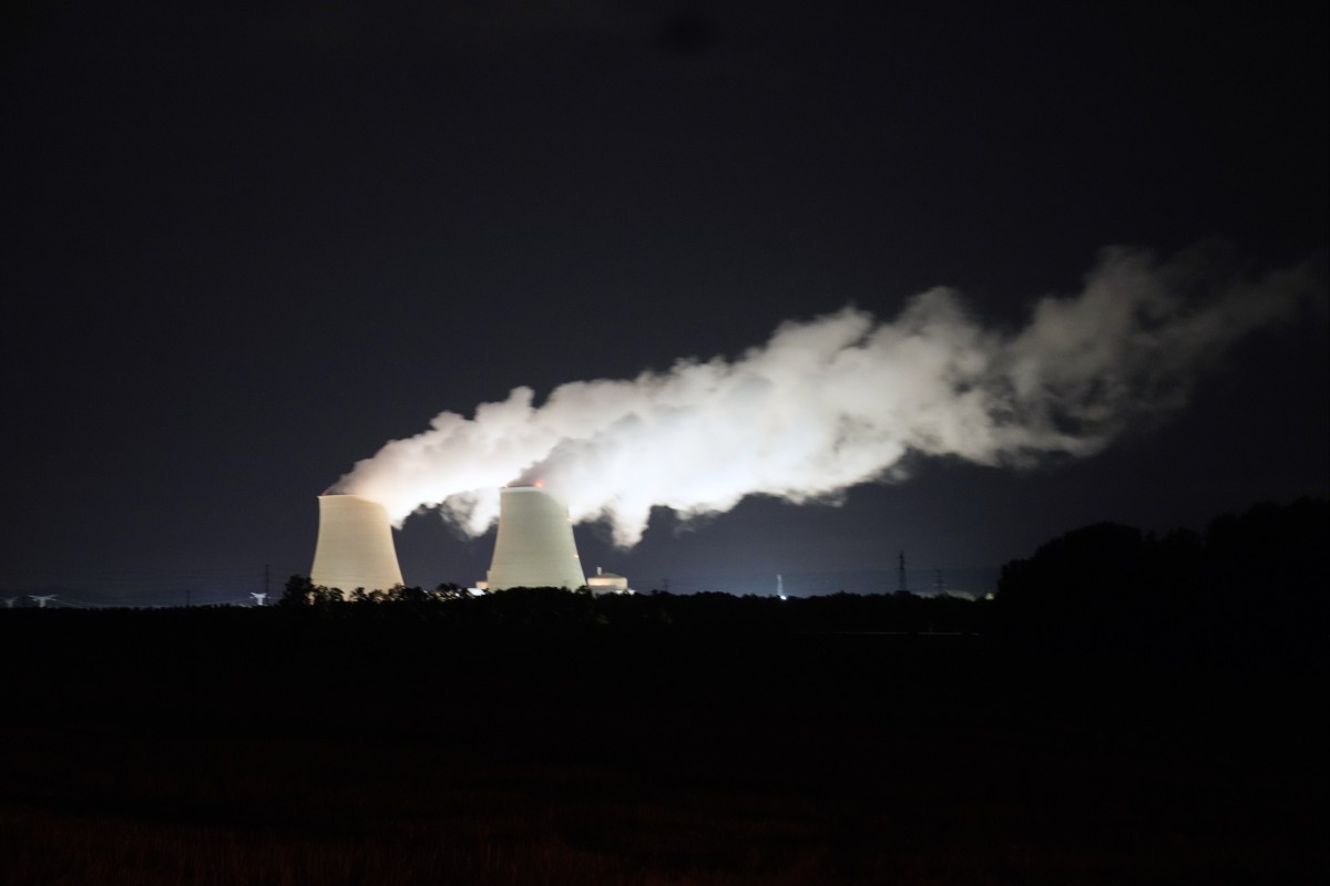A new report from the UN reveals that humanity has less than three years to halt the rise of planet-warming carbon emissions and less than a decade to slash them by nearly half. Photo: AP