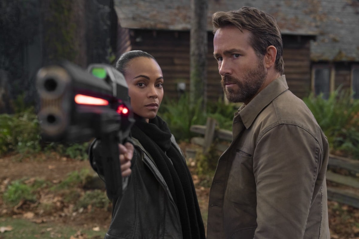 Zoe Saldana stars as Laura and Ryan Reynolds plays Big Adam in “The Adam Project”. Photo: Netflix