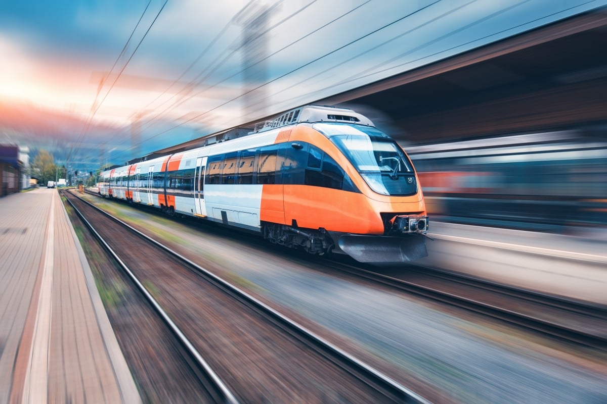 10 train idioms that will make you lose track of time - Young Post