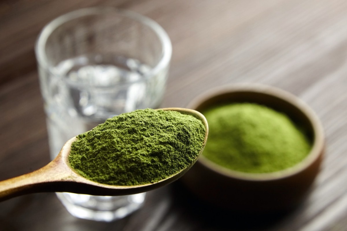 While some “greens powders” have beneficial ingredients, experts say to be cautious of their claims. Photo: Shutterstock