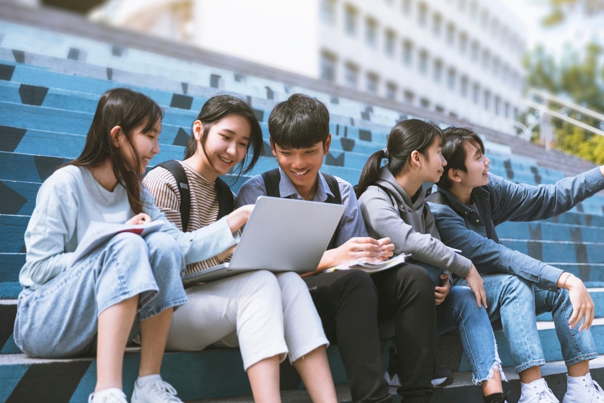 Teens get to experience some of the responsibilities of adulthood while still having the freedom of youth. Photo: Shutterstock