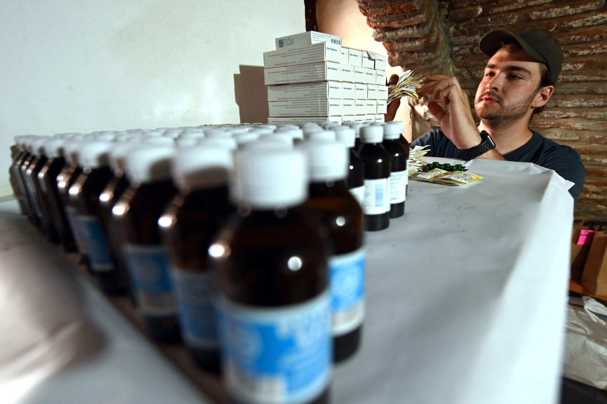 A photograph taken on June 13, 2022 shows Russian Yevgeny Zhukov, co-founder of the NGO “Emigration for Action,” which helps Ukrainians receive medicine. Photo: AFP