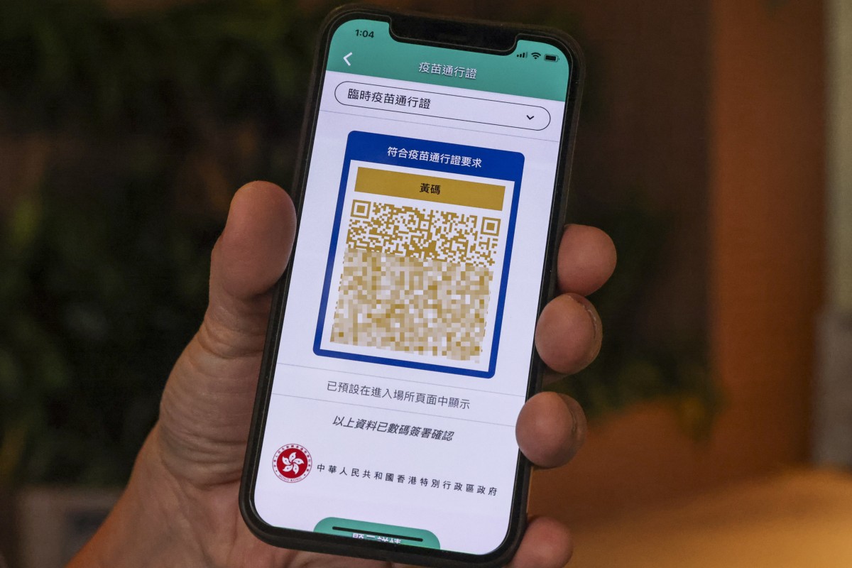 Schools are asking for clear guidelines on how to handle students with amber health codes. Photo: K. Y. Cheng