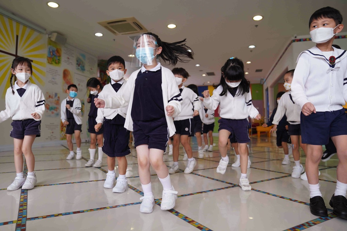 Pupils at a kindergarten in May, when the city resumed classes. Health and education authorities have warned the government against a return to online learning, even amongst soaring coronavirus case numbers. Photo: Sam Tsang