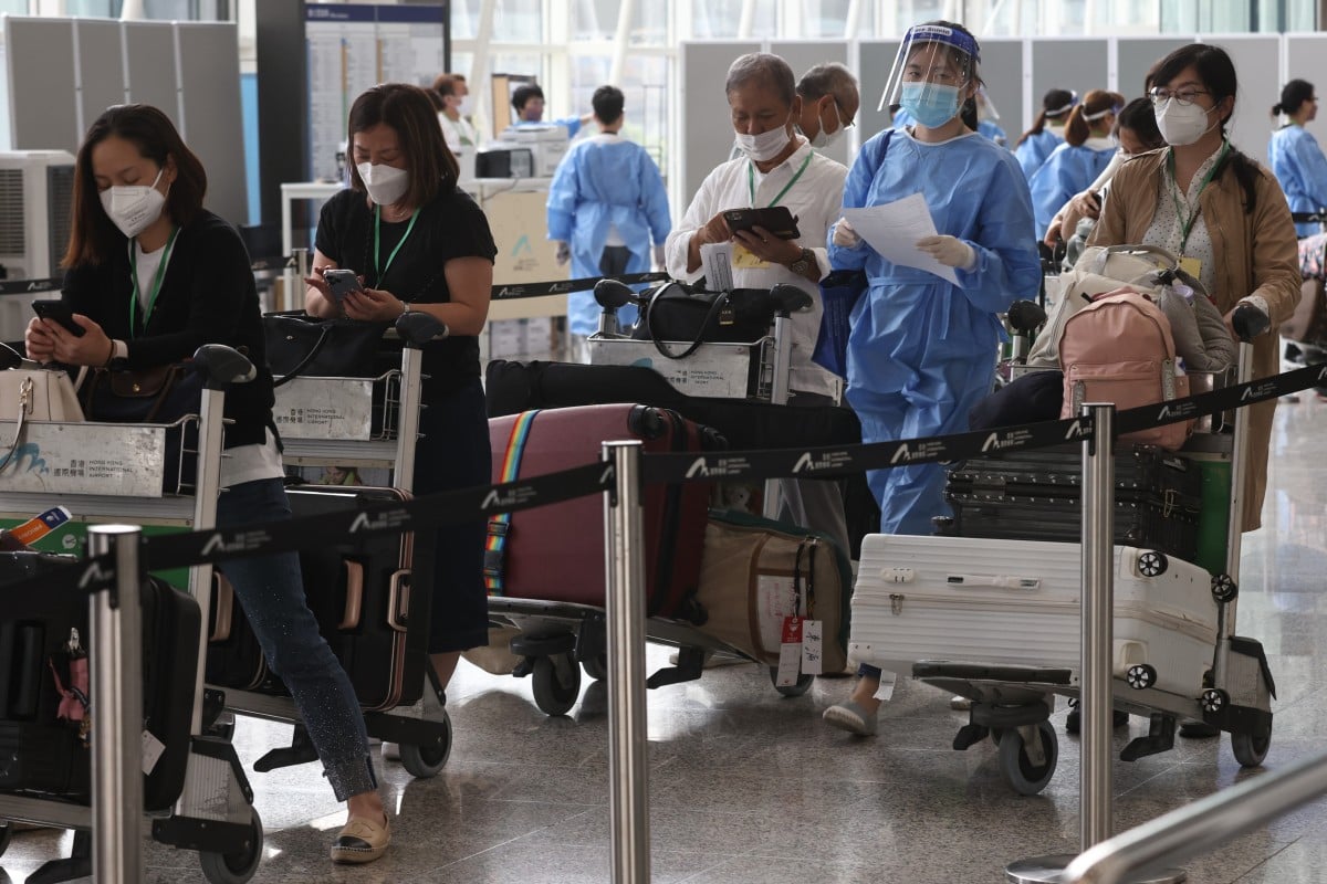 People who arrive in Hong Kong from abroad will no longer have to quarantine in hotels, beginning Monday. Photo: KY Cheng