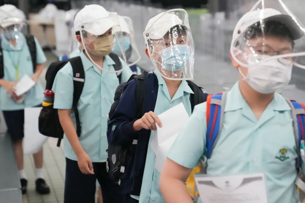 The government in August announced secondary schools would be allowed to hold full-day classes on campus if 90 per cent of their students have had three Covid-19 shots. Photo: Sam Tsang