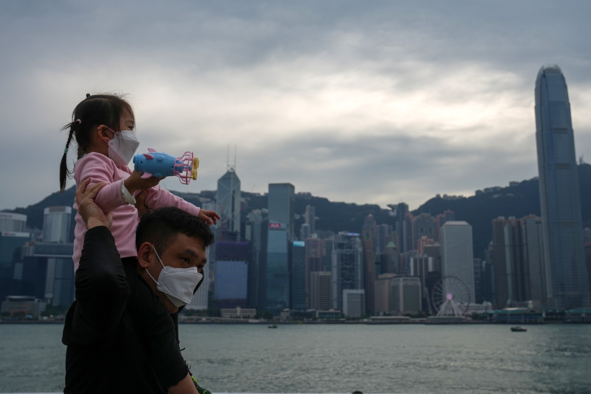 The No 3 signal would remain in force at least until Tuesday noon. Photo: Sam Tsang
