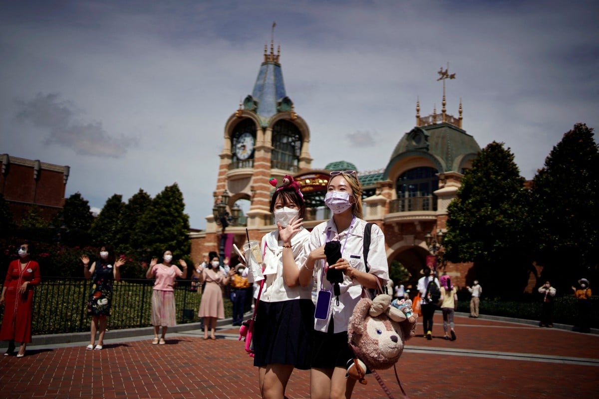 Shanghai Disney Resort abruptly shut its doors on Monday as Chinese authorities imposed a snap lockdown. Photo: Reuters