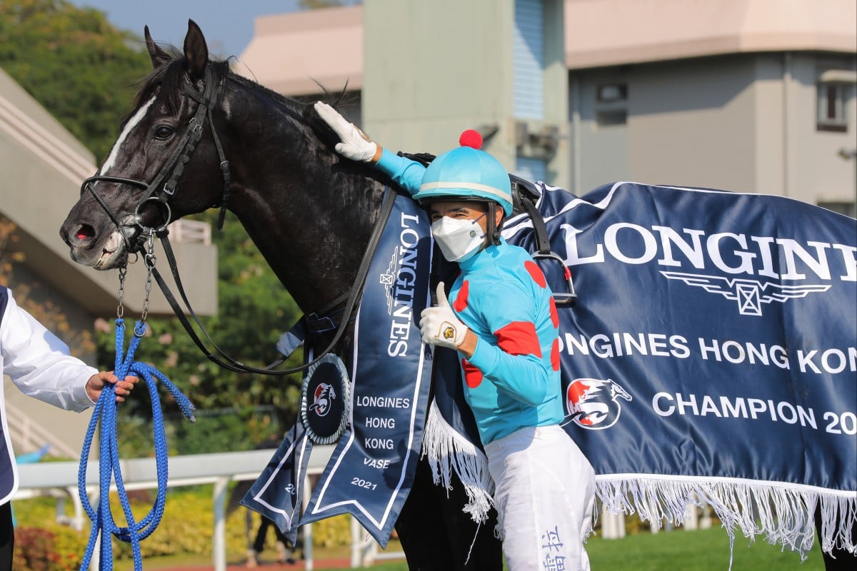 Joao Moreira celebrates after taking out last year’s Hong Kong Vase aboard Glory Vase. Photo: Kenneth Chan