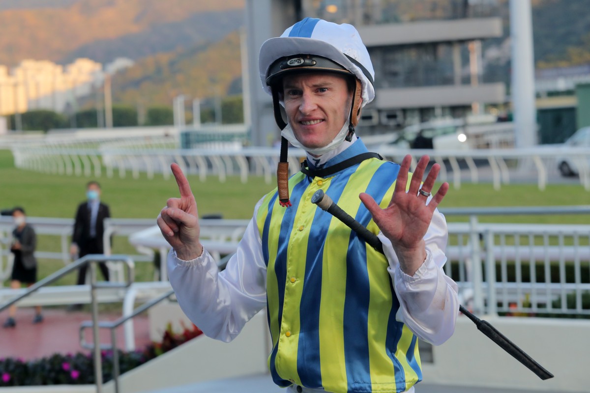 Zac Purton celebrates his 1,500th Hong Kong win after Handsome Twelve’s victory at Sha Tin on Saturday. Photo: Kenneth Chan