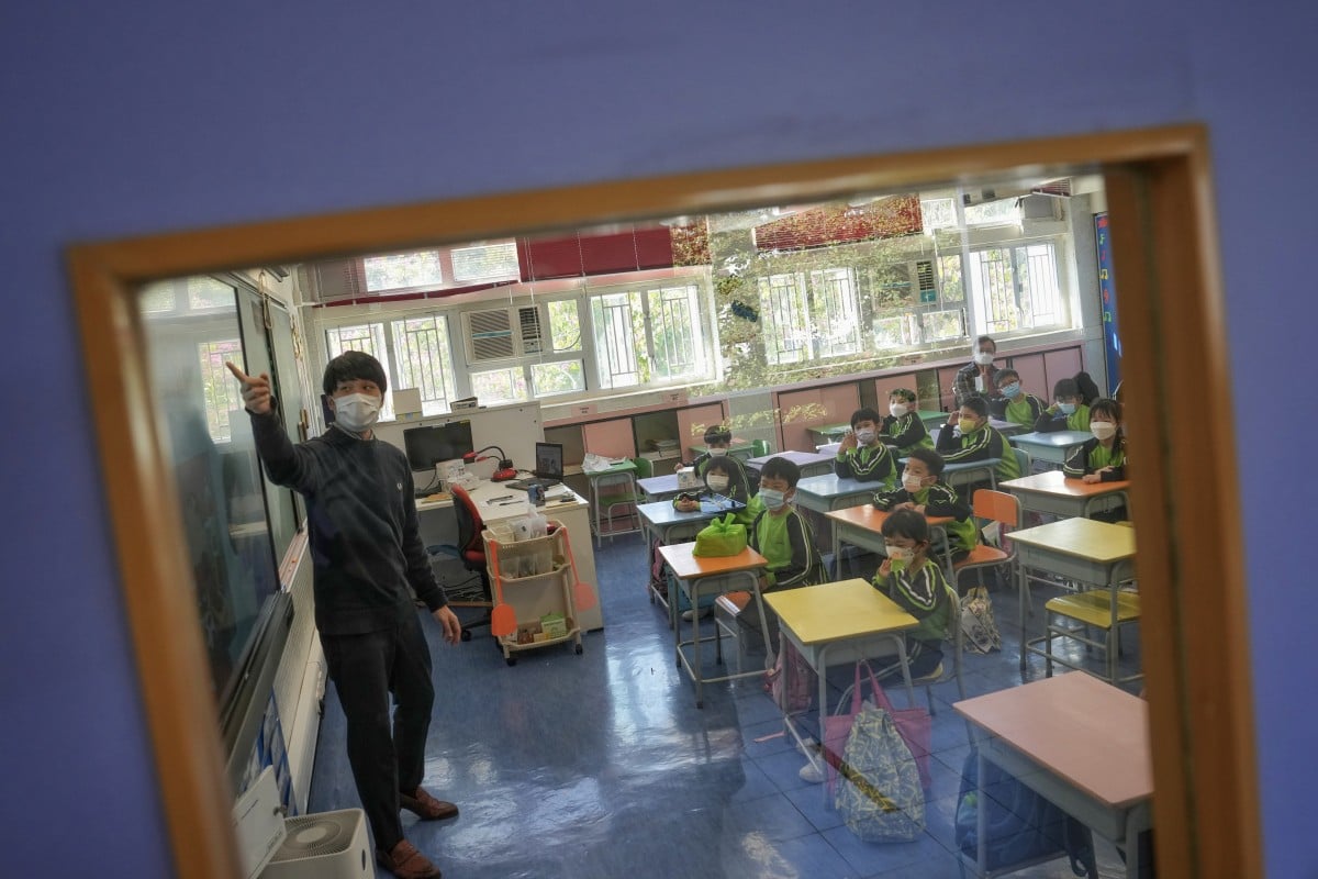 Hong Kong health experts have called on authorities to lift a daily Covid-19 rapid test requirement for students at the end of January. Photo: Elson Li