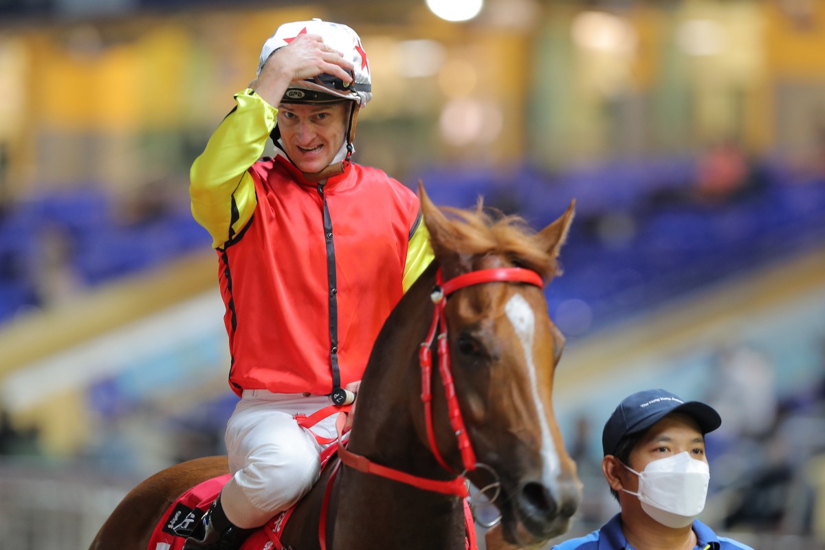 Zac Purton returns to the Happy Valley winner’s circle aboard Heroic Master on November 9. Photo: Kenneth Chan