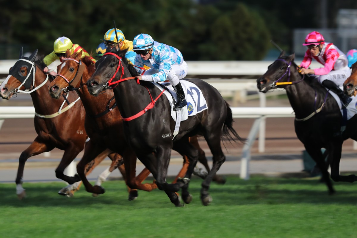 Tuchel storms to victory under Zac Purton at Sha Tin on Sunday. Photos: Kenneth Chan