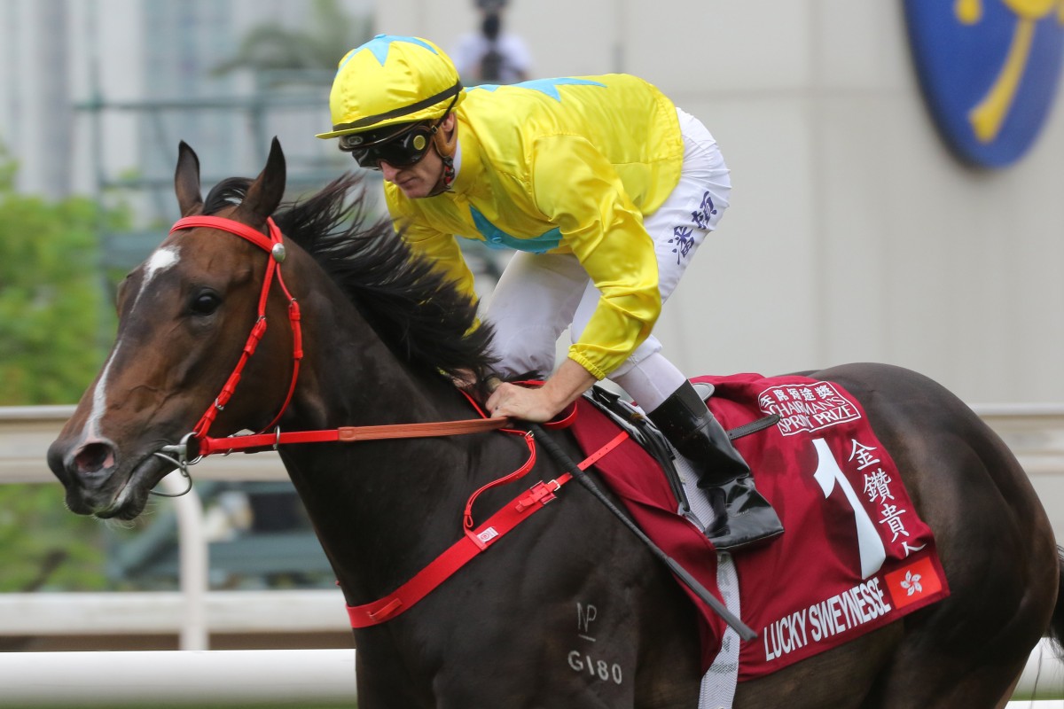 Lucky Sweynesse wins Sunday’s Chairman’s Sprint Prize at Sha Tin. Photos: Kenneth Chan
