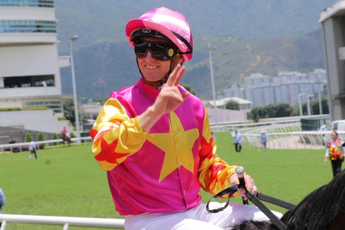 Zac Purton celebrates his win aboard Super Bonus on Sunday, the five-time champion jockey’s 100th Sha Tin victory this season. Photo: Kenneth Chan