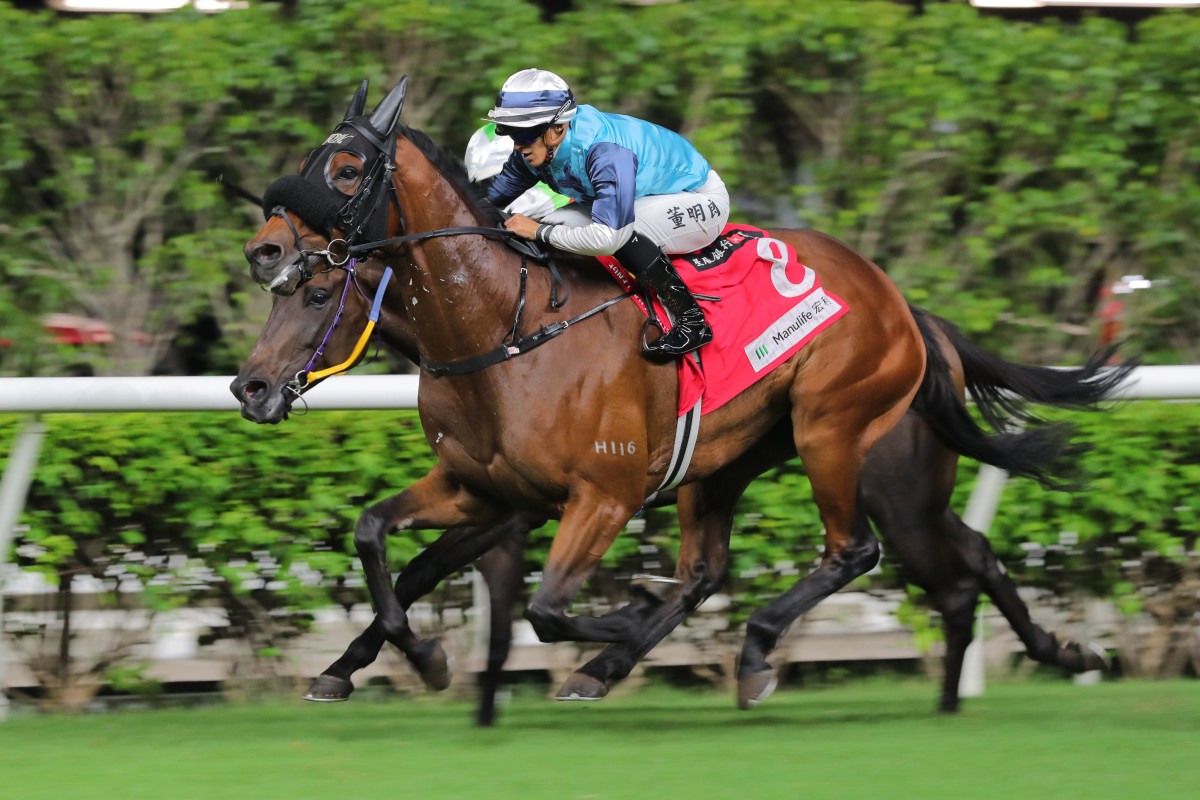 Ivy League lands his first win in Hong Kong over 1,650m at Happy Valley. Photos: Kenneth Chan
