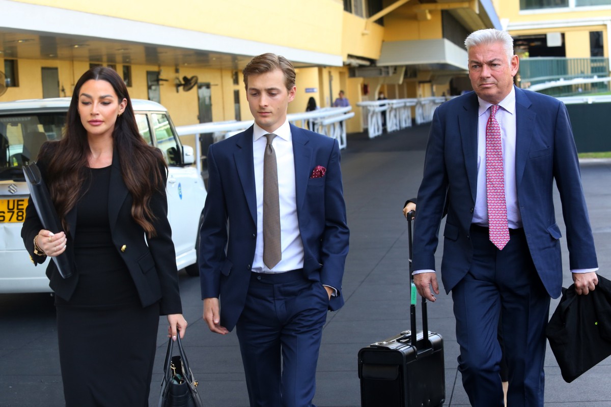 Harry Bentley (centre) and his legal team arrive at Happy Valley on Monday. Photos: Kenneth Chan