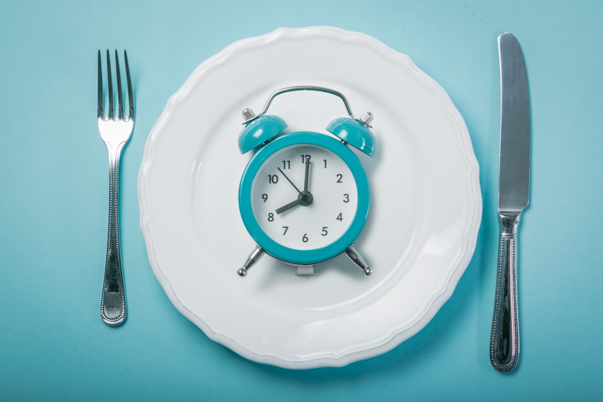 Intermittent fasting could help mitigate health conditions such as diabetes, cardiovascular disease, and even Alzheimer’s, according to one neuroscience professor. Photo: Shutterstock