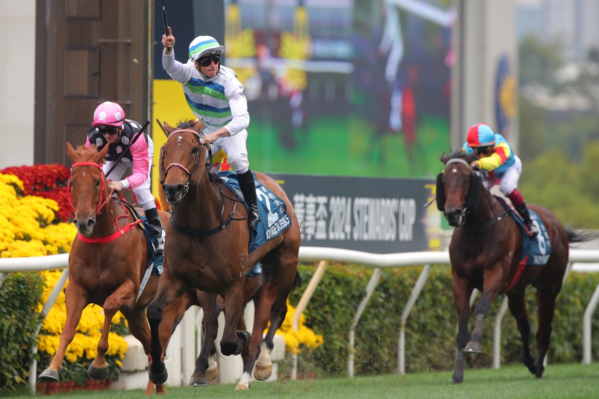 Jockey James McDonald salutes following Voyage Bubble’s Group One Stewards’ Cup (1,600m) win at Sha Tin on Sunday. Photos: Kenneth Chan
