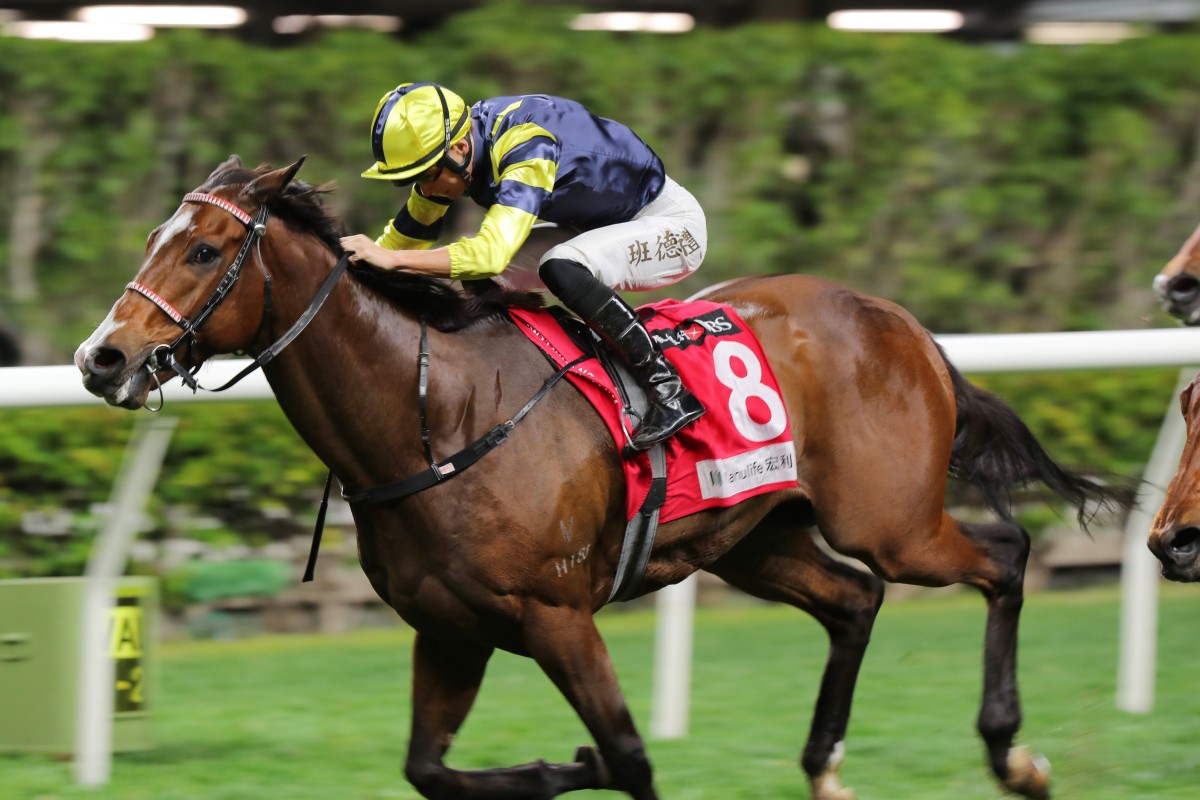 Watch Buddy leads in the closing stages for a third career win at Happy Valley last month. Photo: Kenneth Chan