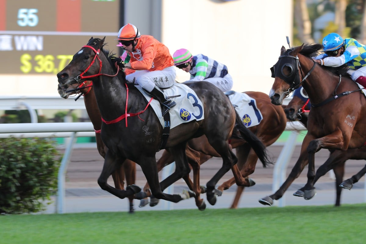 Brenton Avdulla spears Howdeepisyourlove to victory at Sha Tin earlier this month. Photo: Kenneth Chan