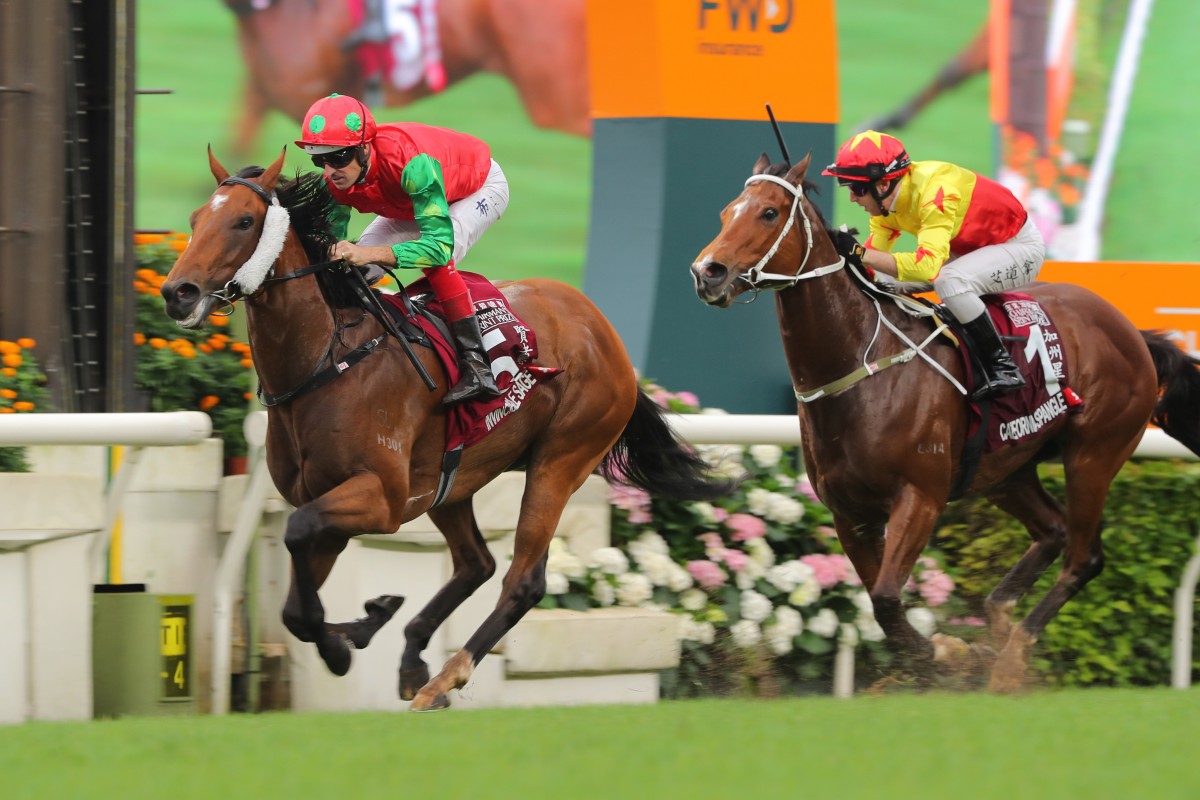 Invincible Sage surges clear to win the Chairman’s Sprint Prize for Hugh Bowman. Photos: Kenneth Chan
