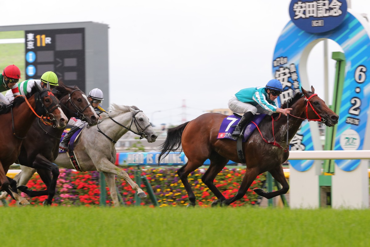 Romantic Warrior triumphs in the Group One Yasuda Kinen at Tokyo racecourse. Photos: Kenneth Chan