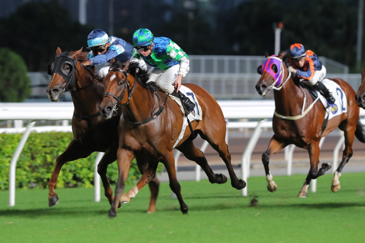 Copartner Prance gets the better of Duke Wai to score a fifth consecutive win under Zac Purton. Photos: Kenneth Chan