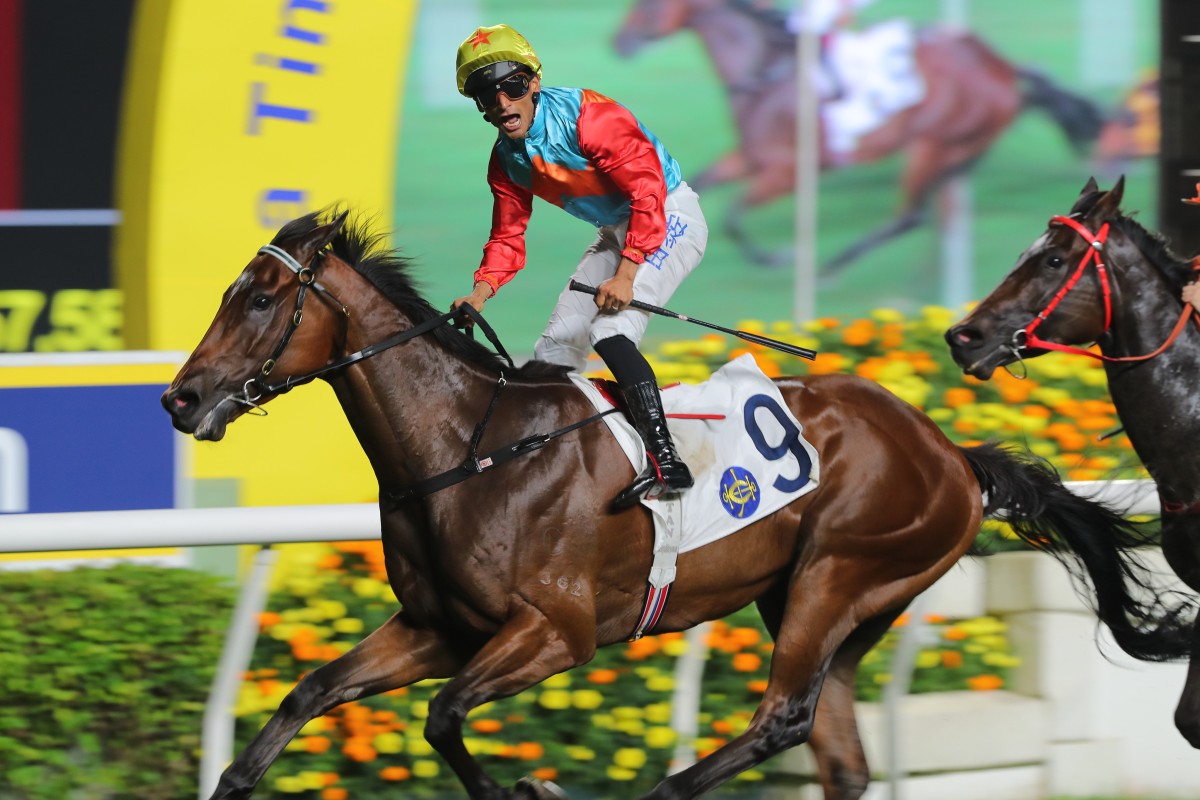 Karis Teetan wins the Group Thee Sha Tin Vase aboard Ka Ying Rising earlier this month. Photos: Kenneth Chan
