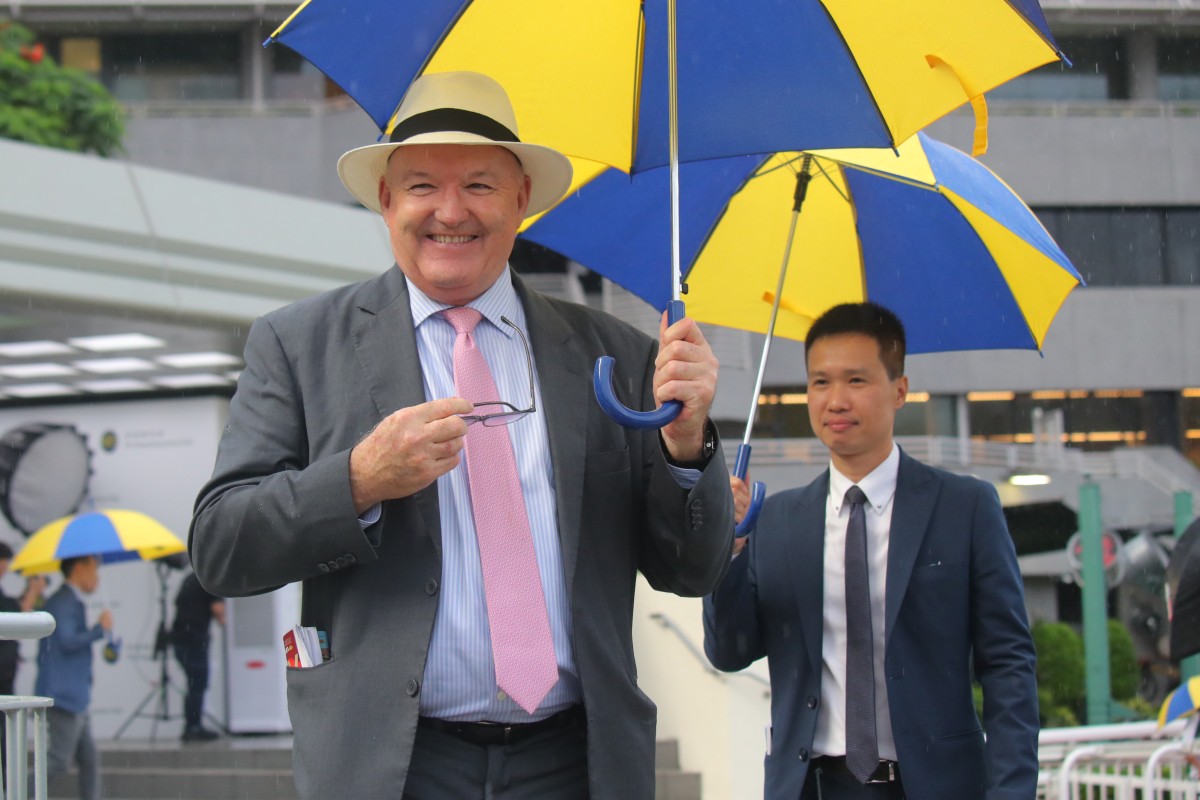 David Hayes (left) has high hopes for Samarkand at Happy Valley on Wednesday night. Photos: Kenneth Chan