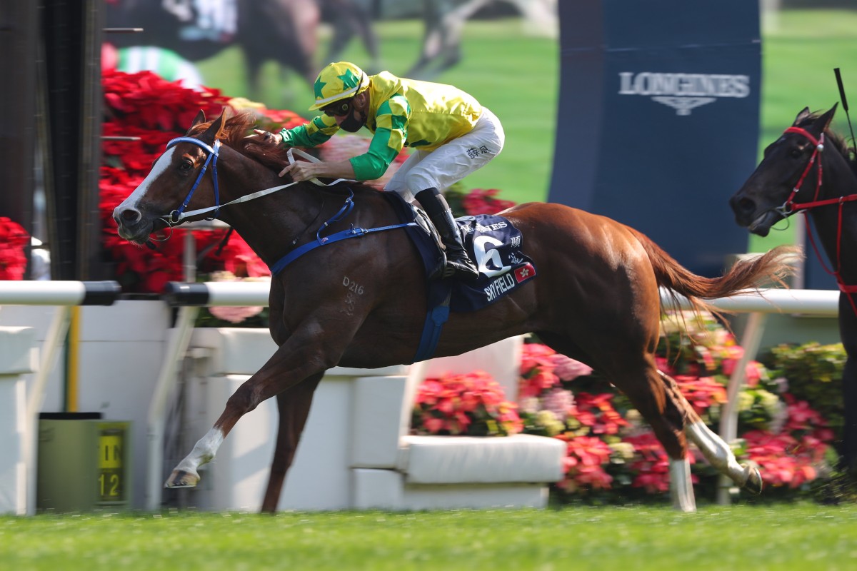 Blake Shinn wins the Group One Hong Kong Sprint (1,200m) aboard Sky Field. Photo: Kenneth Chan