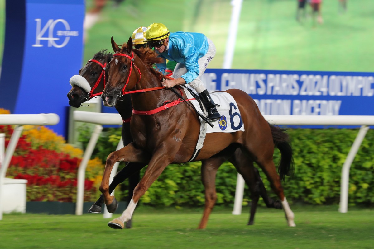 Wunderbar strolls to victory for Zac Purton in October. Photos: Kenneth Chan