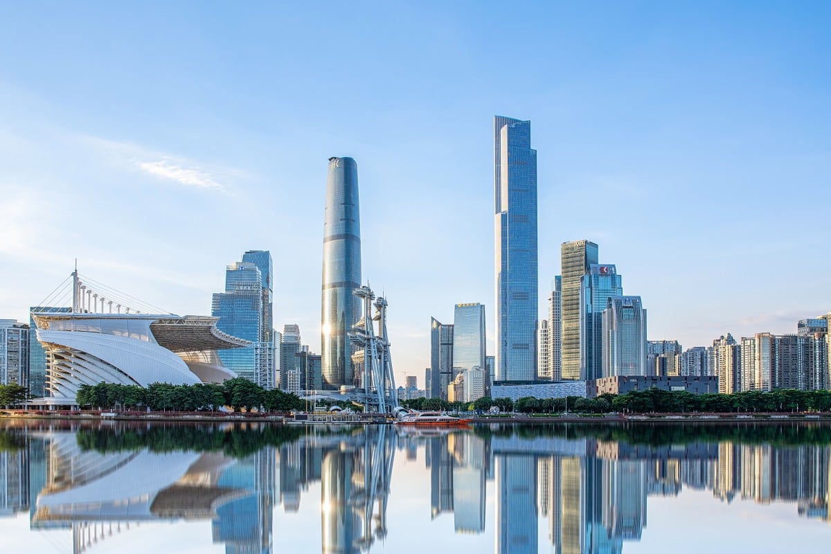Hong Kong’s Greater Bay Area Youth Employment Scheme recruits young university graduates to work across the border, but few are signing up. Photo: Shutterstock