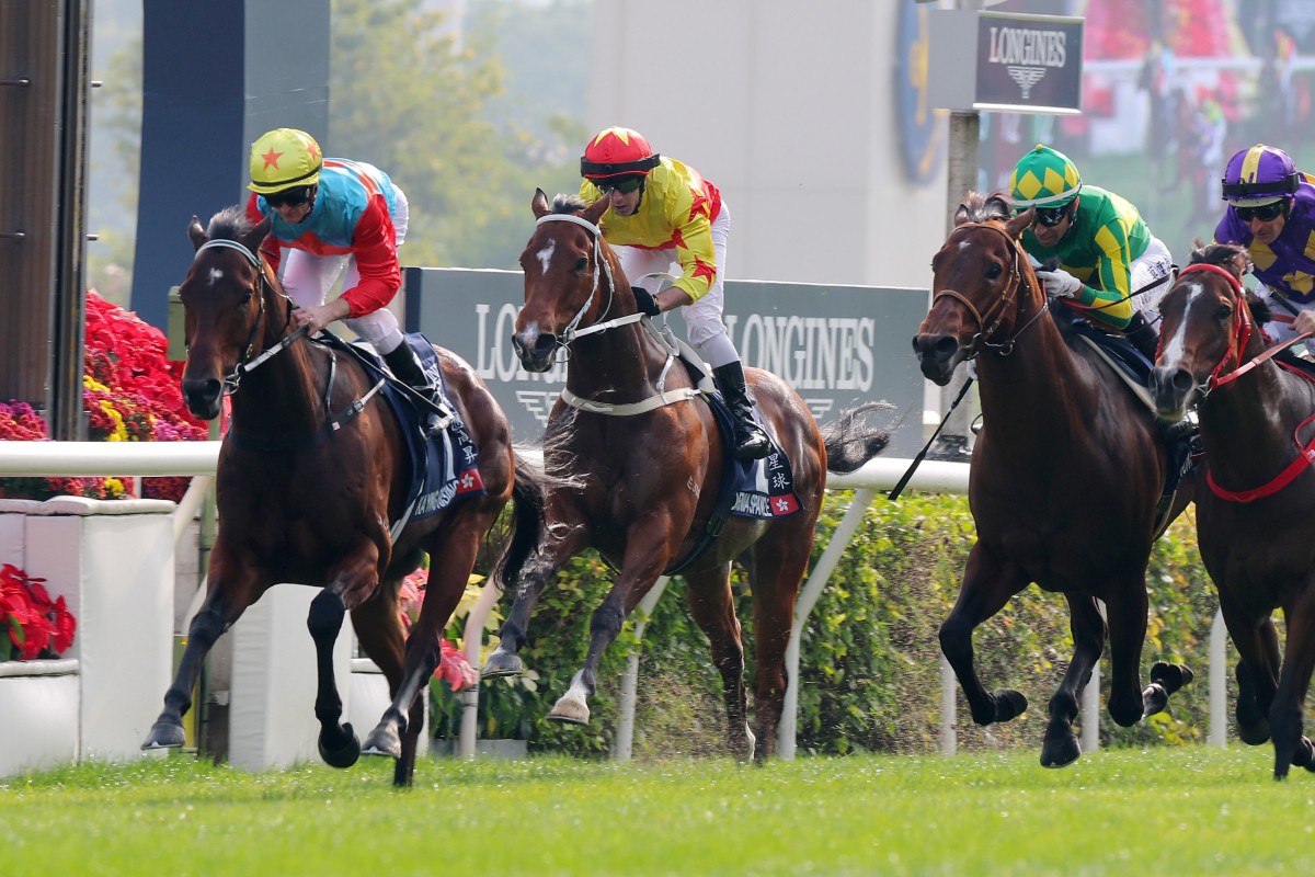 Zac Purton boots home Ka Ying Rising in the Hong Kong Sprint. Photos: Kenneth Chan