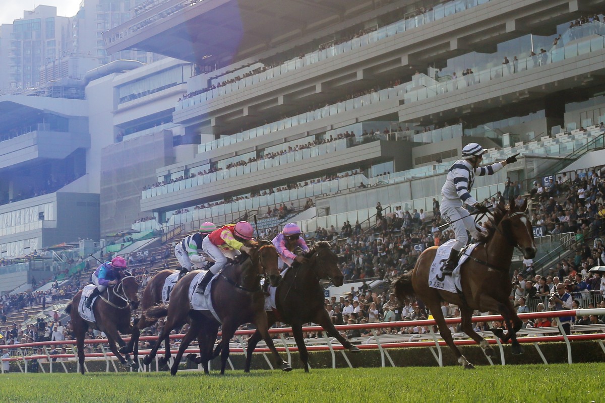 Rubylot takes out Sunday’s Classic Cup (1,800m) under Brenton Avdulla. Photos: Kenneth Chan