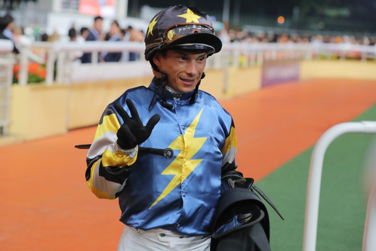 Alexis Badel celebrates his Happy Valley treble. Photos: Kenneth Chan