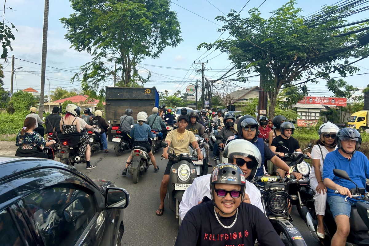 Water taxis and improved public transport could ease Bali’s traffic congestion amid rising tourist numbers. Photo: Dave Smith
