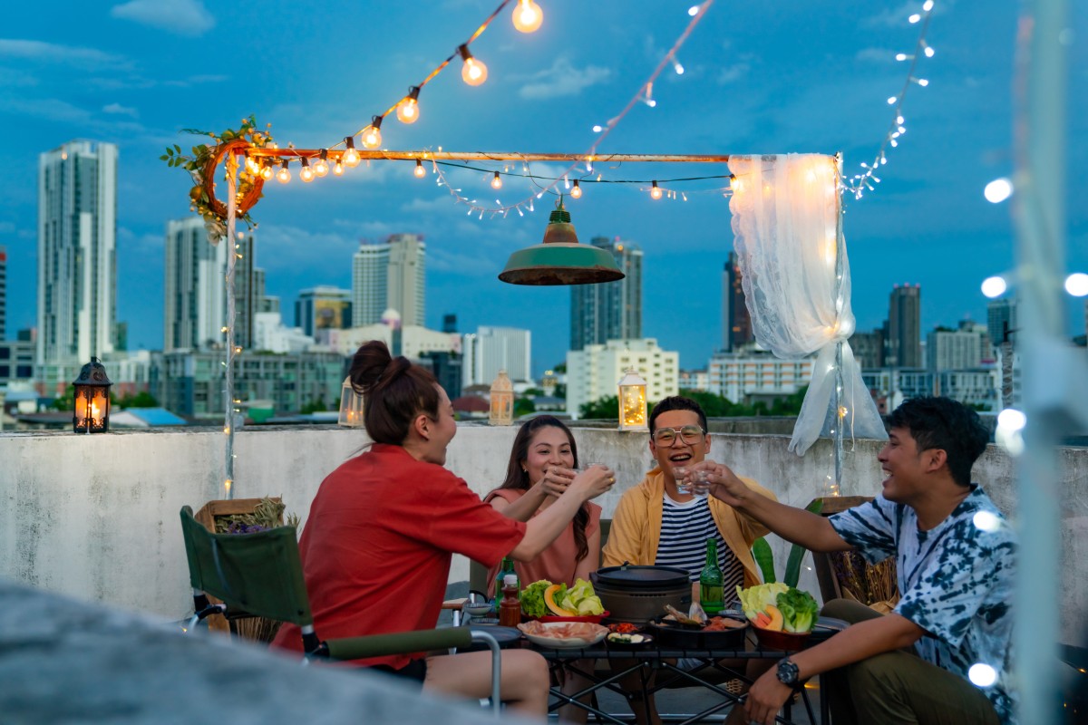 The latest World Happiness Report found that those who share more meals with others reported significantly higher levels of life satisfaction. Photo: Shutterstock