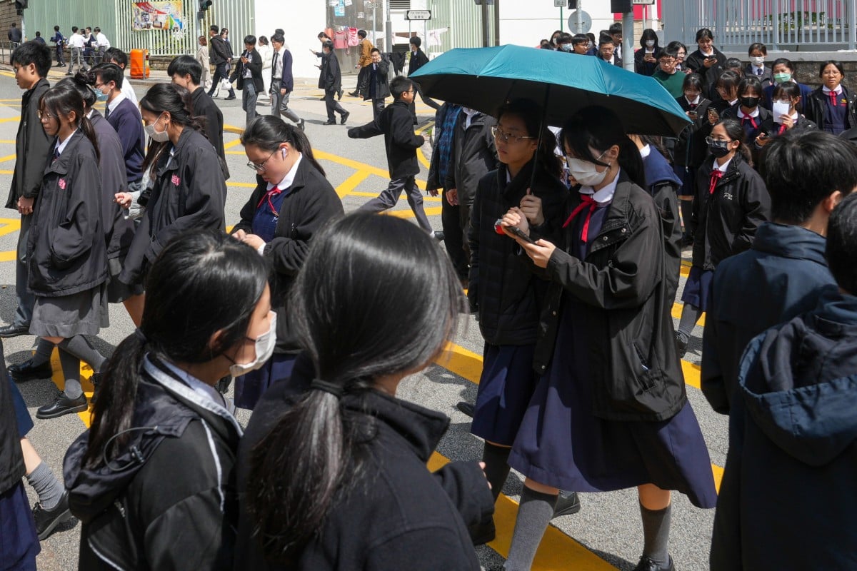 We should allow female secondary school students to make their own choices about their hair, one reader writes. Photo: Sam Tsang