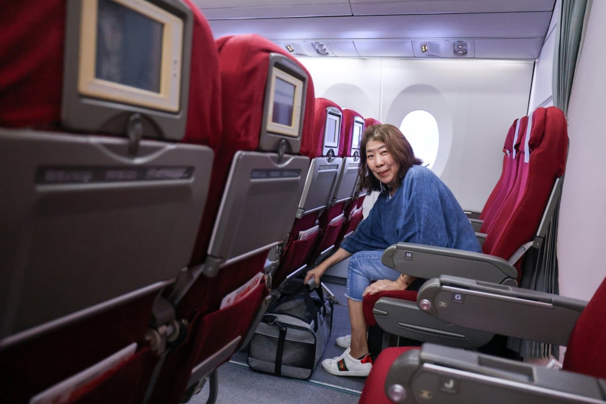 Hong Kong Airlines plans to expand its popular pet-in-cabin service due to high demand. Photo: Nora Tam