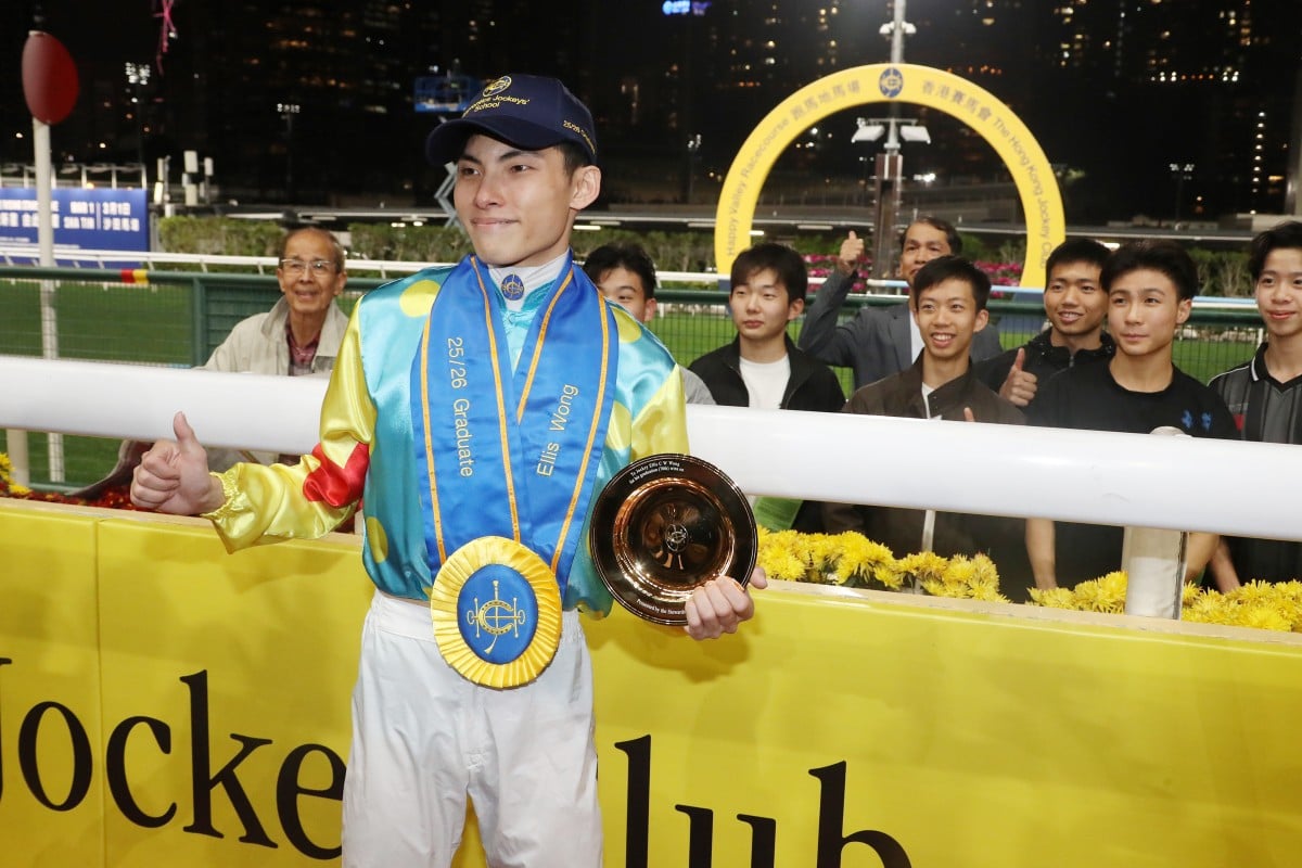 Ellis Wong celebrates graduating from his apprenticeship at Happy Valley. Photos: Kenneth Chan