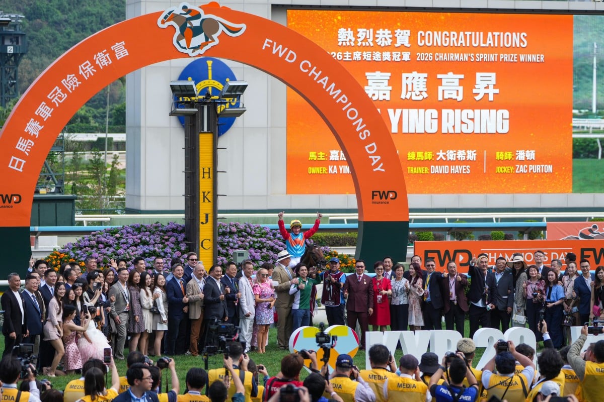Ka Ying Rising, currently the world’s best horse, won the Chairman’s Sprint Prize at a packed Champions Day. Photo: Sam Tsang