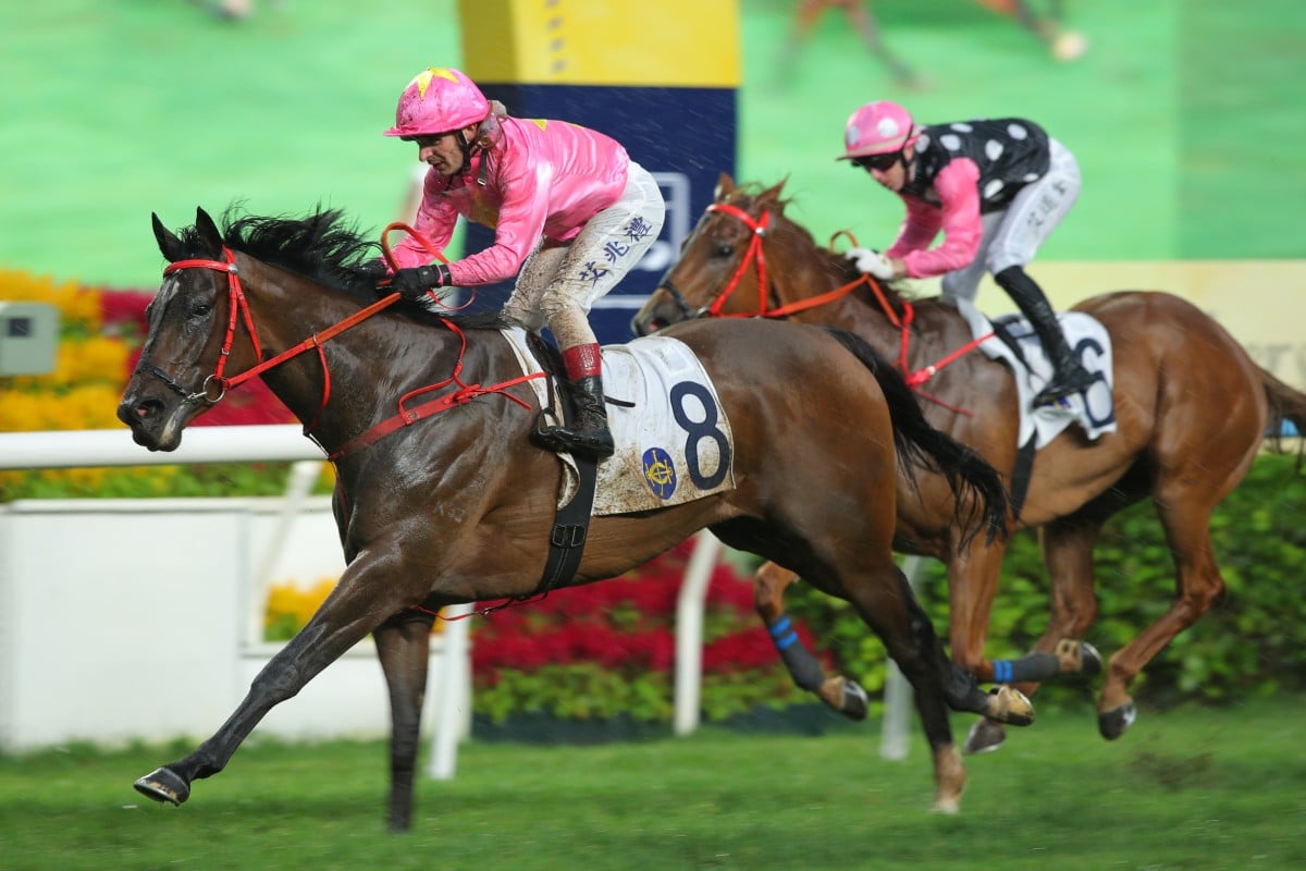 Andrea Atzeni guides Sky Jewellery to victory at Sha Tin. Photos: Kenneth Chan