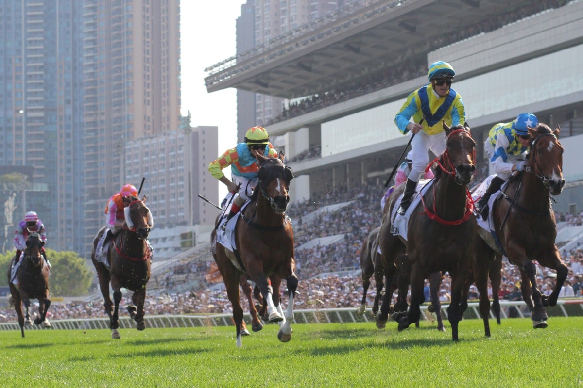 Massive Sovereign wins the 2024 Hong Kong Derby under Zac Purton. Photos: Kenneth Chan