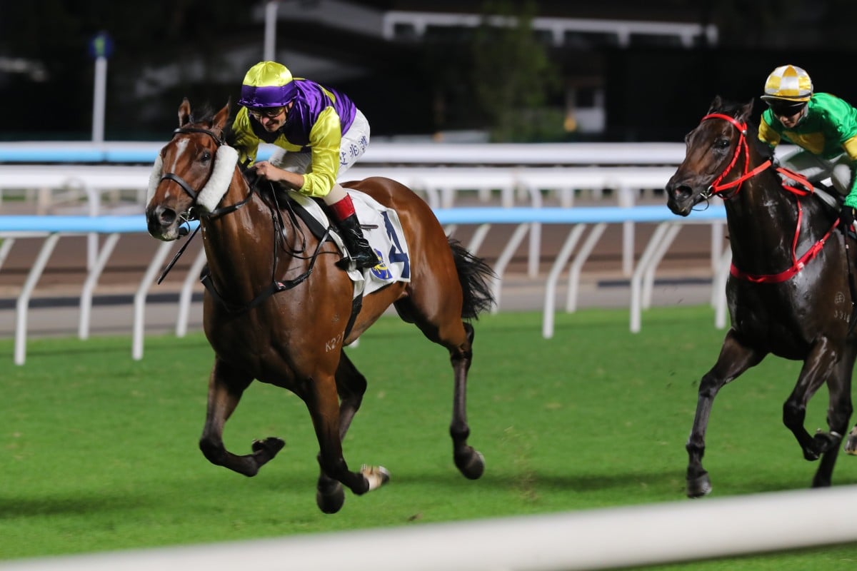 Andrea Atzeni guides Colourful King to victory at Sha Tin. Photos: Kenneth Chan