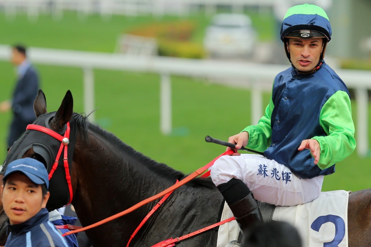 Silvestre de Sousa returns to scale after winning on Right Choice. Photos: Kenneth Chan