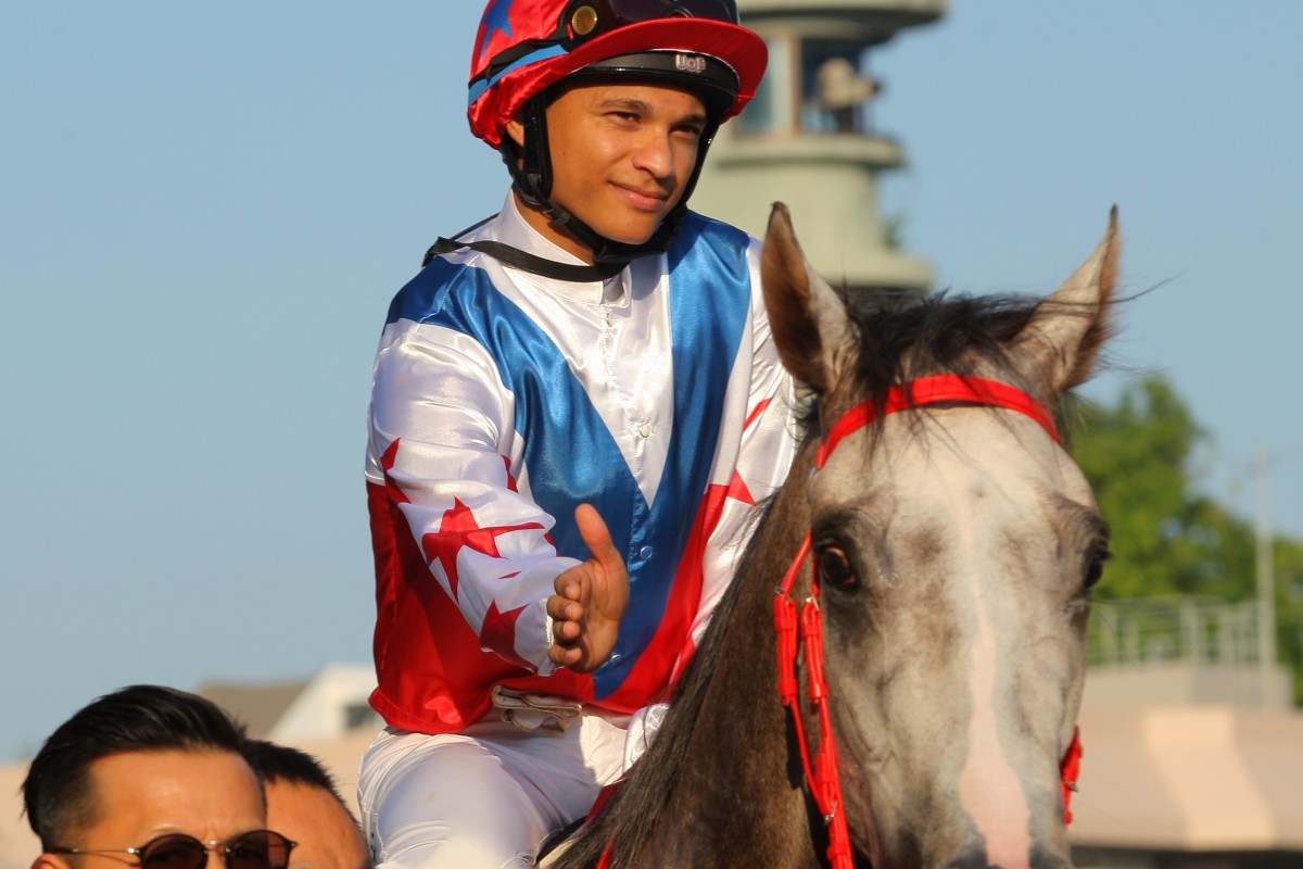 Grant van Niekerk gives Big Party a pat after one of their wins. Photos: Kenneth Chan