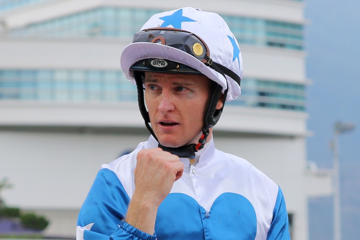 Zac Purton returns to scale sporting a black left eye after winning aboard Uncle Steve. Photos: Kenneth Chan